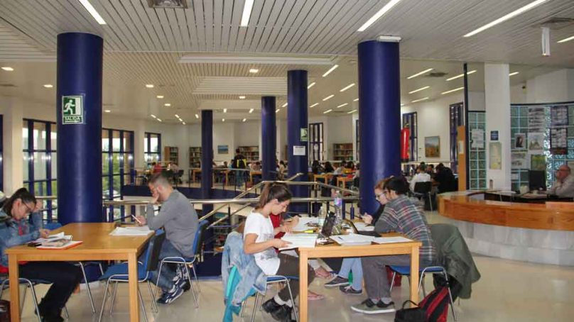 Horarios de biblioteca en Málaga para los exámenes de enero
