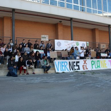Estudiantes de la UAL se movilizan contra el cambio climático