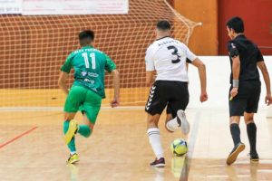 El BeSoccer CD UMA Antequera mantiene el rumbo correcto con otra victoria de mérito a domicilio tras una goleada al Rivas Futsal