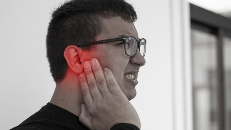 Científicos de la UGR identifican por primera vez los genes asociados a los ruidos en los oídos