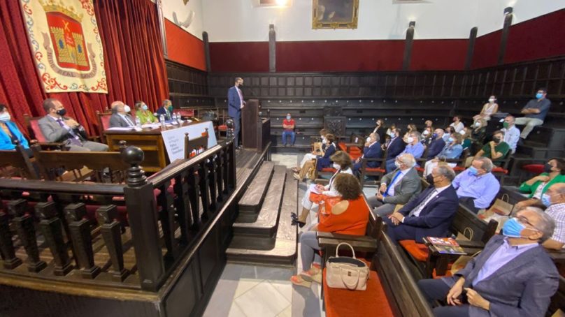 La CRUE, la UJA y la UNIA celebran un seminario sobre política y gestión universitarias en Baeza
