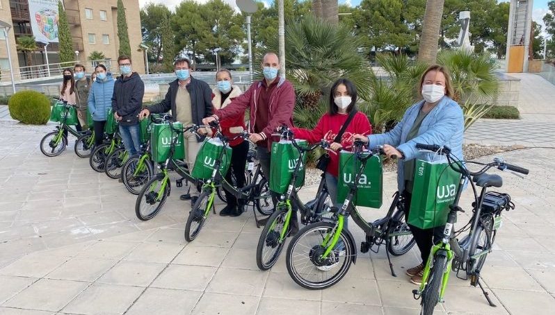 La Universidad de Jaén promueve la movilidad sostenible con el programa ‘Tu Bici en la UJA’