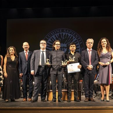 Doble victoria para Enluis Manuel Montes en el Concurso de Dirección de Orquesta UAL