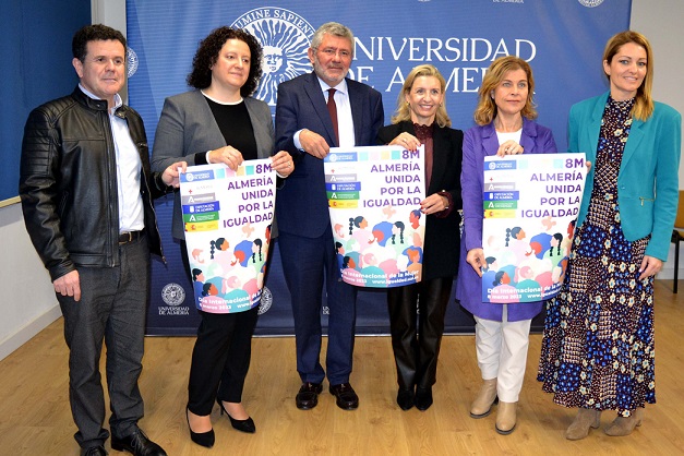 Almería Unida por la Igualdad aúna el compromiso de todas las instituciones con el 8M