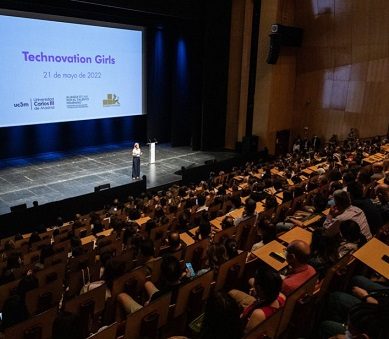 Apoyo al emprendimiento femenino con Technovation Girls 2023