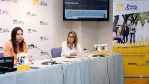 Marián Morón y Laura López presentan la oferta académica de la UPO