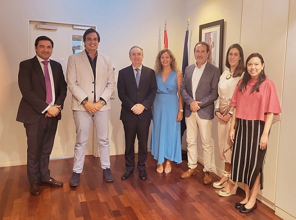 Educación y Deporte de la UGR en Melilla fortalece vínculos con Tailandia