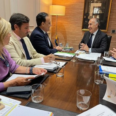 La Junta colaborará con el Ayuntamiento y la UCA para consolidar Algeciras como ciudad universitaria