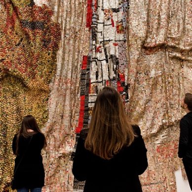 La UGR un puente con Latinoamérica a través del arte textil